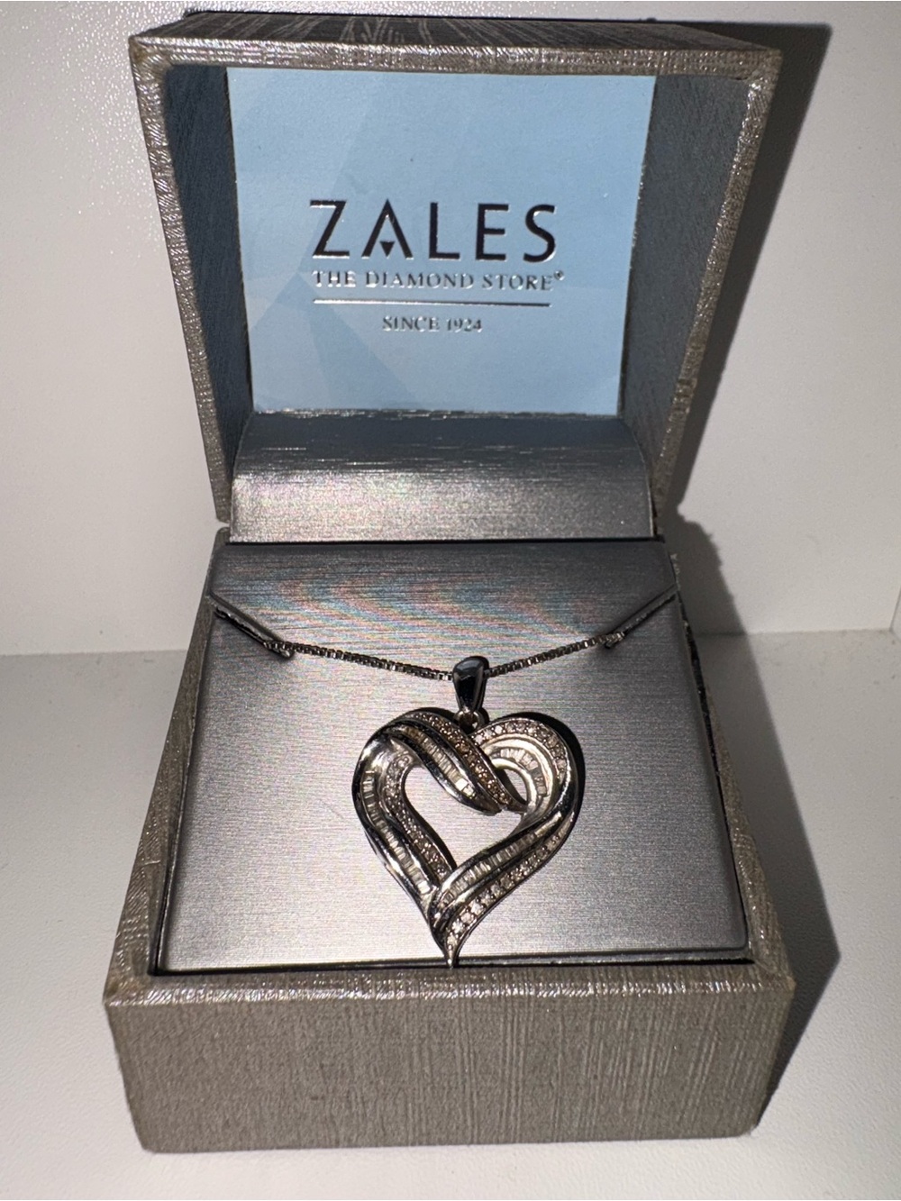 Zales Silver Intertwined Heart Pendant Necklace